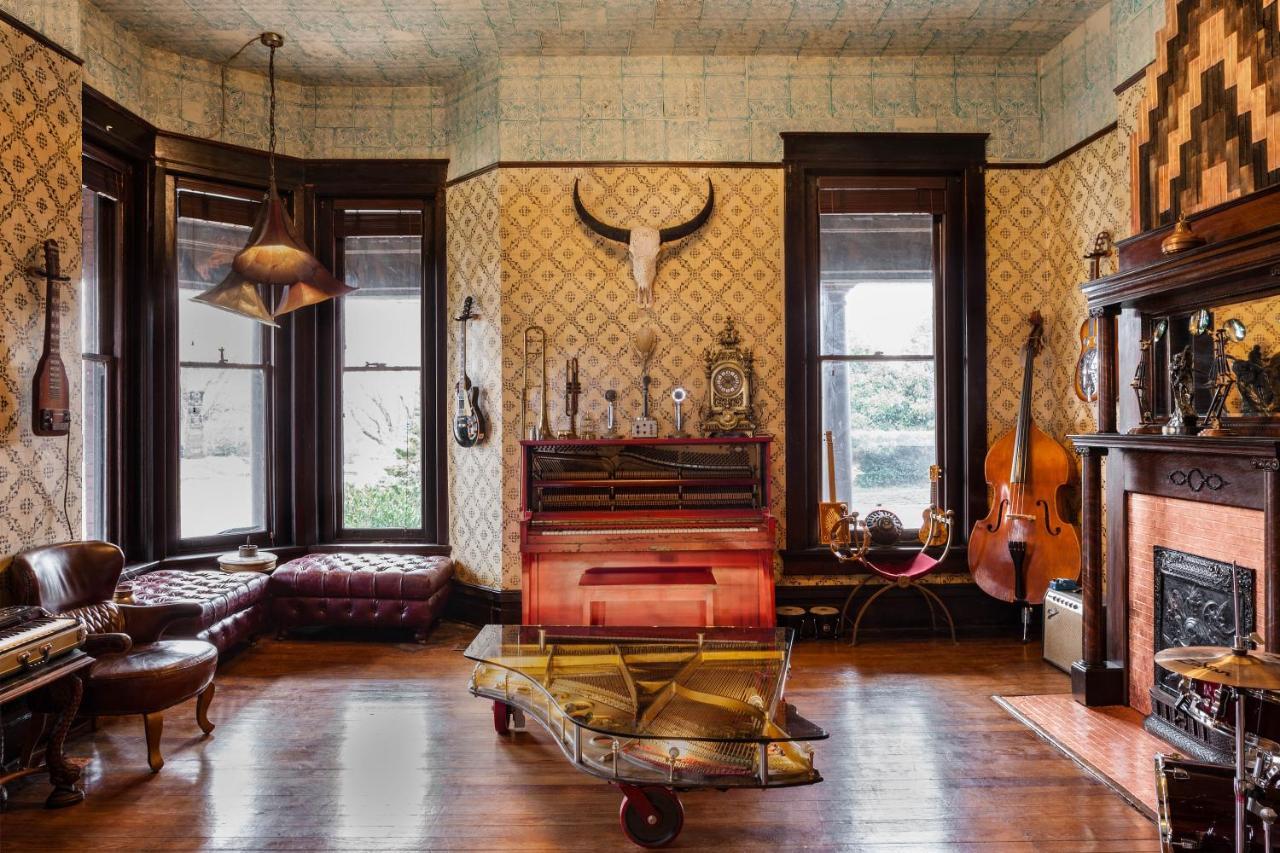 Urban Cowboy Hotel Нашвил Екстериор снимка